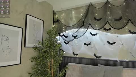 Ms Willow online show from 10.23.25