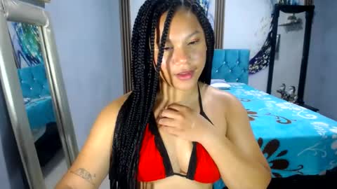 Snapshot of willowsweett chatting on 07.28.26 WIllow online show from 07.28.26