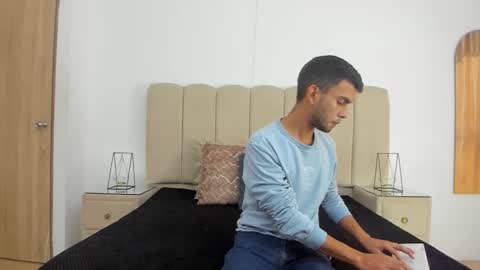 WillSainz online show from 12.19.25