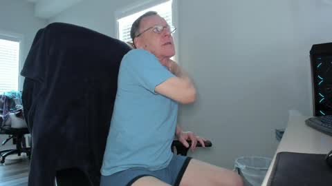 Snapshot of willyskynn chatting on 06.05.26 WillySkynn online show from 06.05.26
