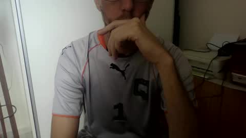 Snapshot of willyturin chatting on 12.17.24 willyturin online show from 12.17.24