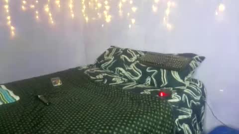 wilmaassylum online show from 10.03.25