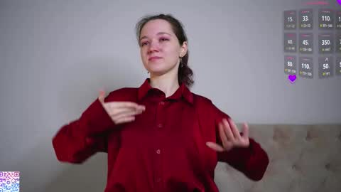 Snapshot of wilmavitanza chatting on 11.11.25 for u Alise online show from 11.11.25