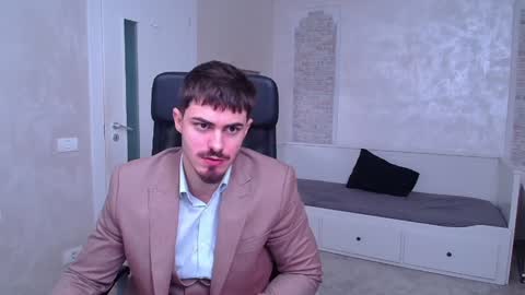 Snapshot of wilsonjules chatting on 01.16.25 WilsonJules online show from 01.16.25