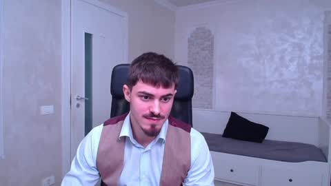 Snapshot of wilsonjules chatting on 01.16.25 WilsonJules online show from 01.16.25