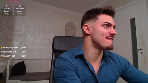 Snapshot of wilsonjules chatting on 02.05.25 WilsonJules online show from 02.05.25