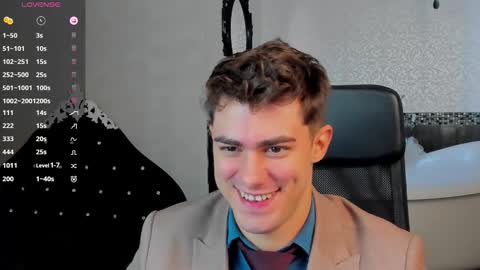 Snapshot of wilsonjules chatting on 11.01.25 WilsonJules online show from 11.01.25