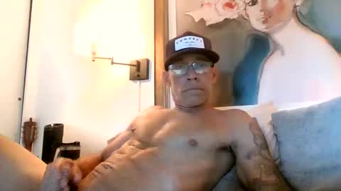 Snapshot of wingnutt765733498294 chatting on 04.13.26 wingnutt765733498294 online show from 04.13.26
