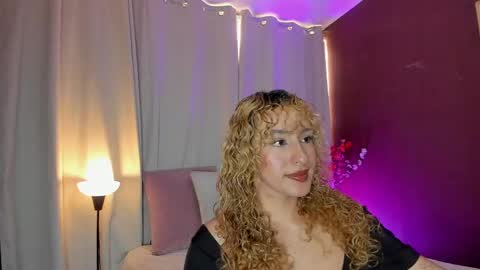 Snapshot of wini_fer chatting on 06.02.26 Wini Fer online show from 06.02.26