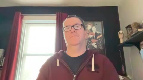 Snapshot of wintyr chatting on 01.04.25 wintyr online show from 01.04.25