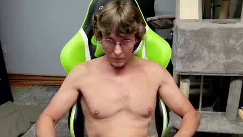 Snapshot of wirehead1970 chatting on 09.21.25 wirehead1970 online show from 09.21.25