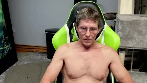 Snapshot of wirehead1970 chatting on 09.30.25 wirehead1970 online show from 09.30.25