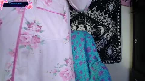 ig WitchDivinne online show from 03.04.26