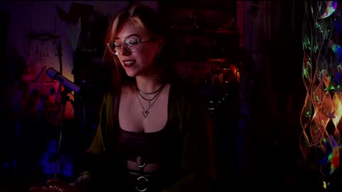 Snapshot of witch_fiona chatting on 12.03.24 Goddess of two strapons - Mr. long Don Mr. Pinky online show from 12.03.24