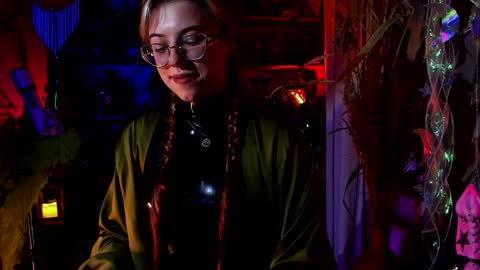 Snapshot of witch_fiona chatting on 01.22.25 Goddess of two strapons - Mr. long Don Mr. Pinky online show from 01.22.25