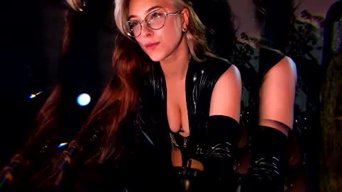 Goddess of two strapons  - Mr. long Don Mr. Pinky online show from 10.21.25