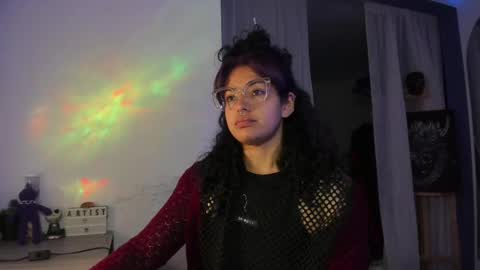 Snapshot of witchofhearts chatting on 02.17.25 Luna Violeta A r t i s t online show from 02.17.25