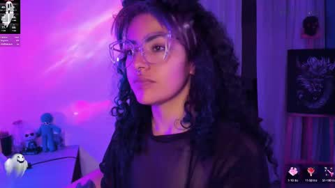 Snapshot of witchofhearts chatting on 02.24.25 Luna Violeta A r t i s t online show from 02.24.25