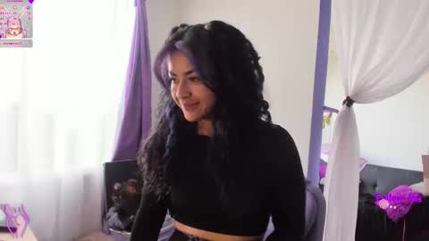 Snapshot of witchofhearts chatting on 09.14.25 Luna Violeta A r t i s t online show from 09.14.25