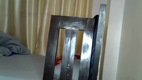 Snapshot of wizzia_khalifa chatting on 02.18.25 girlie o online show from 02.18.25