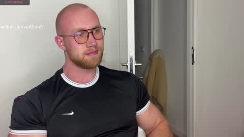 Snapshot of wlademarbergs chatting on 01.13.25 Wlademar online show from 01.13.25
