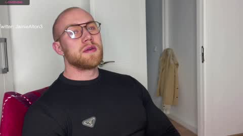 Snapshot of wlademarbergs chatting on 01.18.25 Wlademar online show from 01.18.25