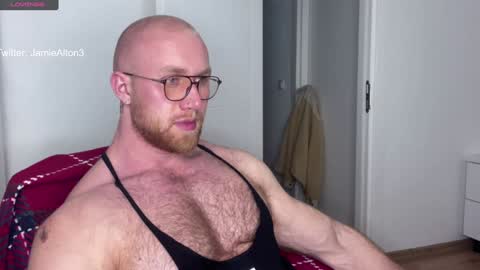 Snapshot of wlademarbergs chatting on 01.20.25 Wlademar online show from 01.20.25
