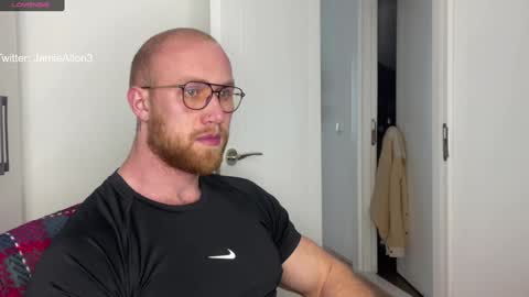 Snapshot of wlademarbergs chatting on 02.02.25 Wlademar online show from 02.02.25