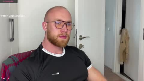 Snapshot of wlademarbergs chatting on 02.16.25 Wlademar online show from 02.16.25