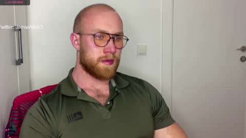 Snapshot of wlademarbergs chatting on 02.24.25 Wlademar online show from 02.24.25
