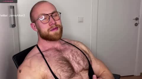 Snapshot of wlademarbergs chatting on 02.26.25 Wlademar online show from 02.26.25