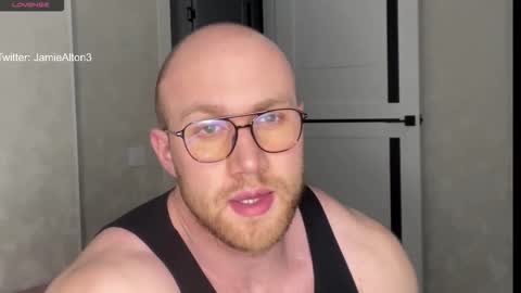 Wlademar online show from 10.26.25