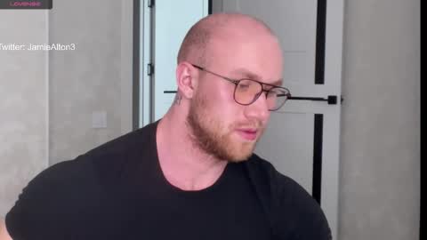 Wlademar online show from 10.27.25