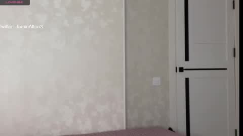 Wlademar online show from 11.22.25