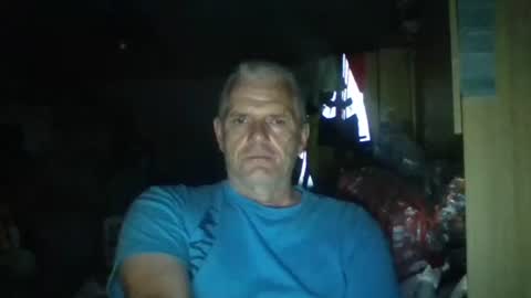 Snapshot of wohnung_at chatting on 06.18.26 wohnung_at online show from 06.18.26
