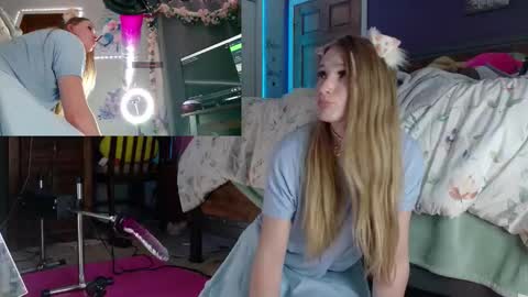 wolf_princess online show from 11.15.25