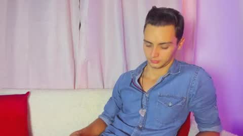 Snapshot of wolfkyng chatting on 07.27.26 Andrew online show from 07.27.26