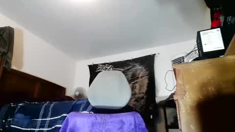 Snapshot of wolfman79 chatting on 10.22.25 wolfman79 online show from 10.22.25