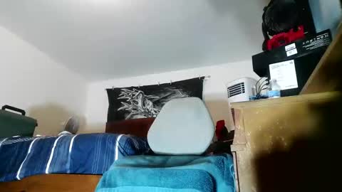 Snapshot of wolfman79 chatting on 02.12.26 wolfman79 online show from 02.12.26