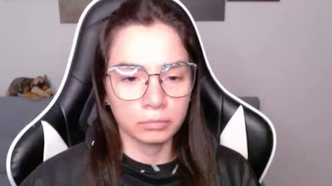 Alex online show from 04.18.26