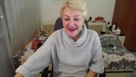 women_pleasures online show from 02.06.25