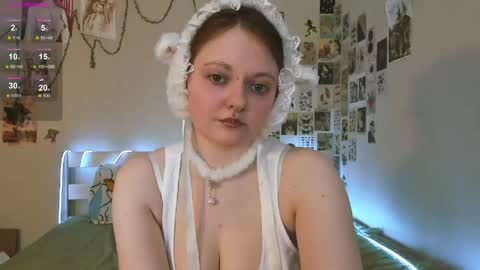 Snapshot of wonderconnie chatting on 04.26.26 wonderconnie online show from 04.26.26