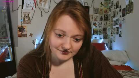 Snapshot of wonderconnie chatting on 05.11.26 wonderconnie online show from 05.11.26