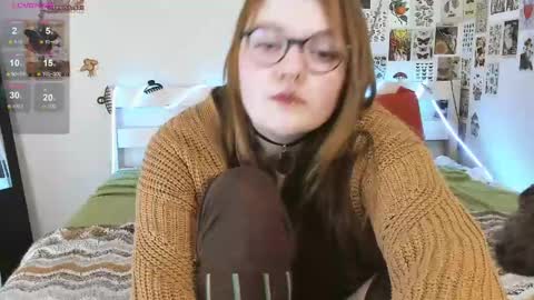 Snapshot of wonderconnie chatting on 05.17.26 wonderconnie online show from 05.17.26
