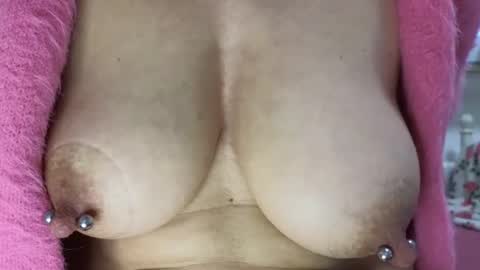 Wondergirl online show from 02.18.25