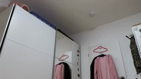 Wondergirl online show from 11.27.25