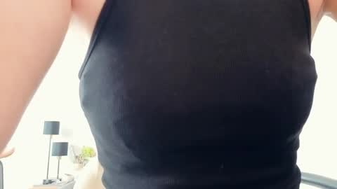 Stia online show from 04.04.26