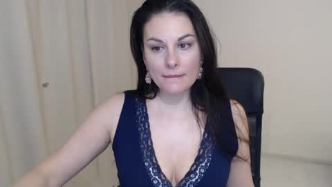 wonderr_woman online show from 01.14.25