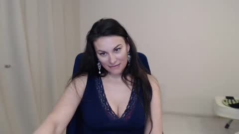 wonderr_woman online show from 02.12.25