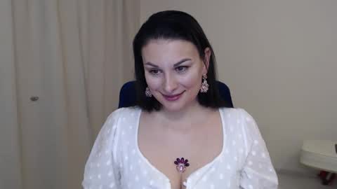 wonderr_woman online show from 02.24.25